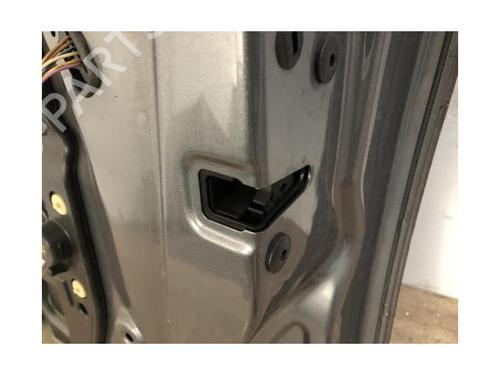 Right front door VW GOLF VI (5K1) 2.0 TDI | BP25305953C3 