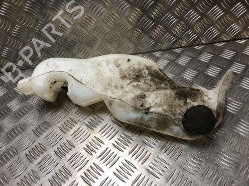Used Windscreen washer tank DACIA DOKKER MPV (KE_) 1.5 dCi (KEAJ, KEAH) (90 hp) 23879013