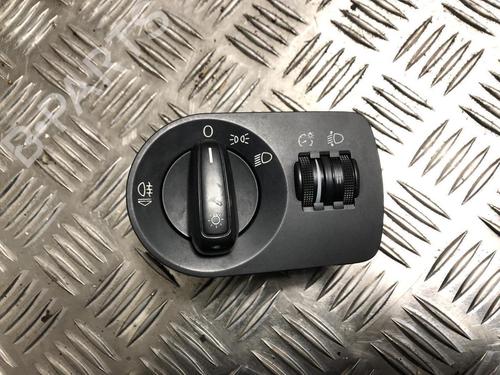 Forlygtekontakt AUDI A1 (8X1, 8XK) 1.6 TDI (105 hp) 31185748