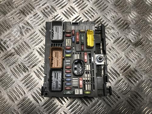 Used Engine control unit (ECU) PEUGEOT 5008 (0U_, 0E_) 1.6 HDi (114 hp) 32188430