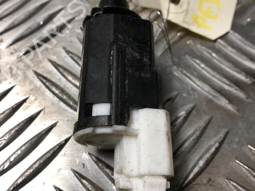 Pulsantiera RENAULT MASTER III Van (FV) 2.3 dCi 135 FWD (FV0N, FV08, FV06, FV00, FV1S) (136 hp) 31346786