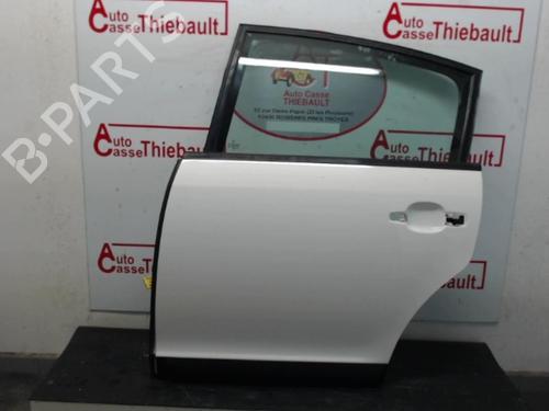 Used Left rear door Left rear door 20631088 20631088