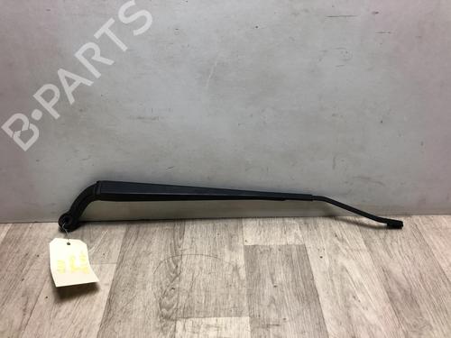 Used Front windshield wiper arm TOYOTA COROLLA (_E12_) 1.4 D (NDE120_, NDE120R) (90 hp) 20631812