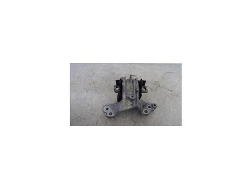 Used Engine mount CITROËN C5 III (RD_) 2.0 16V (RDRFJC, RDRFJF) (140 hp) 15368953