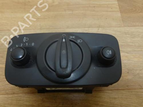 forlygtekontakt-ford-fiesta-vi-cb1-ccn-14-2008-2009-2010-2011-2012-2013-2014-2015-2016-2017-12964338 main image