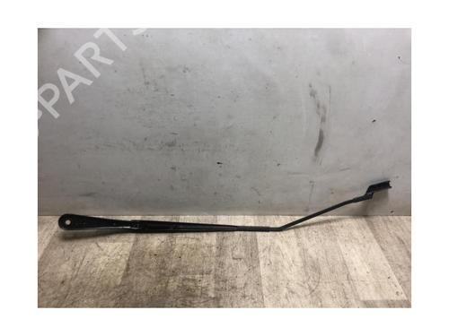 Front windshield wiper arm RENAULT CLIO V (B7_) 1.3 TCe 130 (B7MF) | BP20634035C143 
