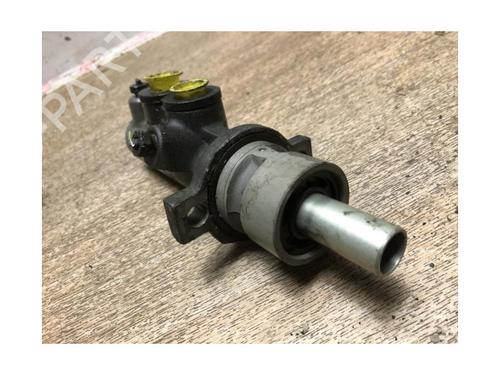 Brake master cylinder VOLVO V40 Estate (645) 1.9 DI | BP20619628M77 