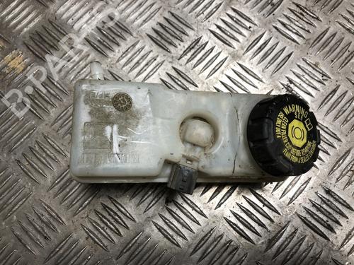 Bremsflüssigkeitsbehälter für DACIA DUSTER (HS_) 1.5 dCi 4x4 (109 hp) 33052258