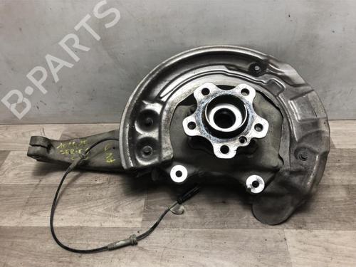 Used Right front steering knuckle BMW 5 (G30, F90) 530 e Plug-in Hybrid (252 hp) 13381728