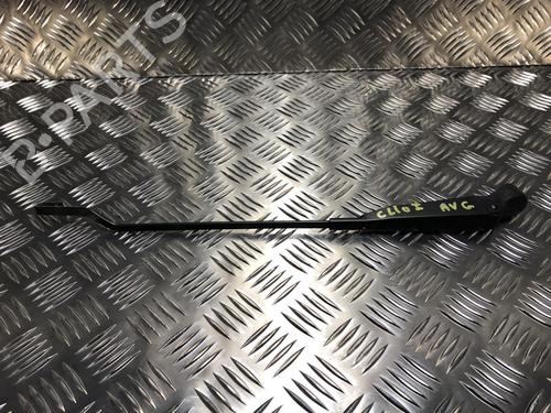 Used Front windshield wiper arm Front windshield wiper arm 21188963 21188963