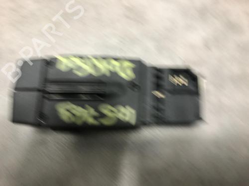 switch-dacia-dokker-mpv-ke_-12-tce-kem0-keay-2012-20618166 main image