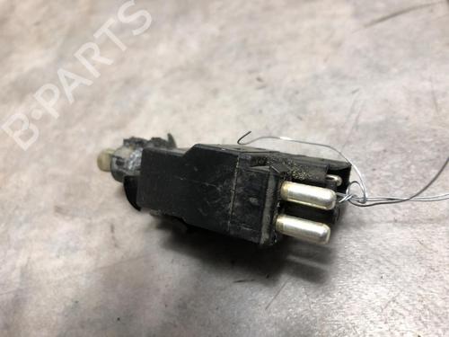 Used Switch MERCEDES-BENZ E-CLASS (W210) E 200 CDI (210.007) (102 hp) 20621786