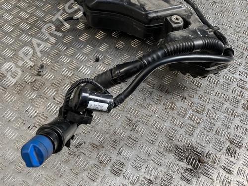 AdBlue-tank AdBlue-tank MERCEDES-BENZ GLB (X247) GLB 200 Mild-Hybrid (247.687) (163 hp) 33802749 33802749