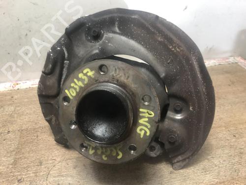 Used Left front steering knuckle BMW 1 (E81) 118 d (143 hp) 20618899