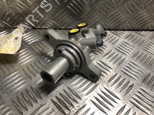 Used Brake master cylinder Brake master cylinder BMW 4 Gran Coupe (F36) 420 d (190 hp) 35777729 35777729