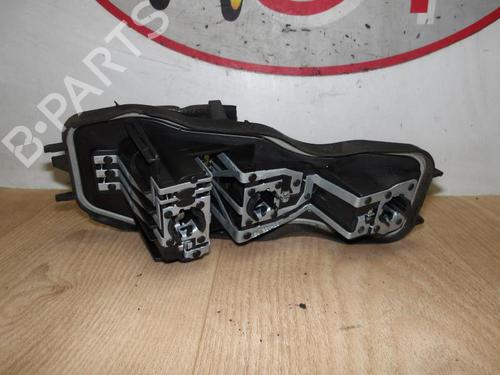 Used Licence plate light RENAULT SCÉNIC II (JM0/1_) 1.9 dCi (JM14) (131 hp) 13290765