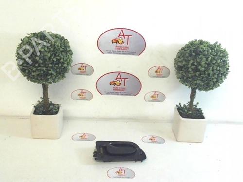 Used Front left interior door handle RENAULT LAGUNA I (B56_, 556_) 2.2 D (B56F/2) (83 hp) 13037293