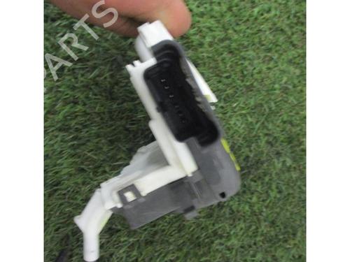 Front right lock PEUGEOT 5008 (0U_, 0E_) 2.0 HDi | BP12972185C97 