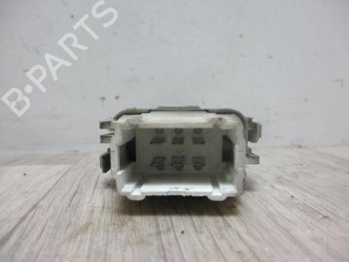 Used Switch RENAULT MEGANE II Estate (KM0/1_) 1.9 dCi (KMRG, KM1G, KM0G, KM2C) (120 hp) 20626560