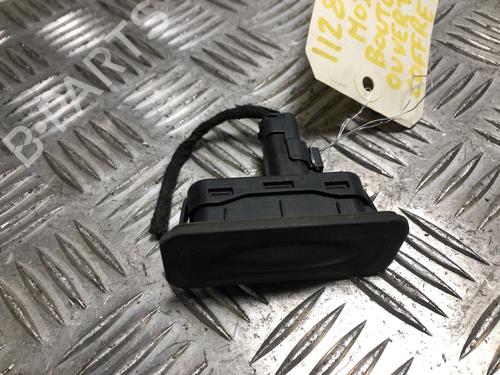 Puxador da tampa da mala Puxador da tampa da mala RENAULT MODUS / GRAND MODUS (F/JP0_) 1.5 dCi (FP0F, JP0F) (86 hp) 34349780 34349780