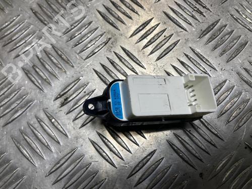 Right front window switch MAZDA CX-7 (ER) 2.2 MZR-CD AWD (ER10A) | BP32397819I26
