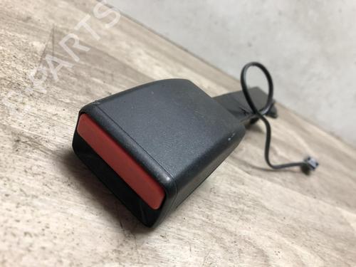 Used Seat buckle RENAULT CLIO IV (BH_) 1.2 16V (73 hp) 23870445