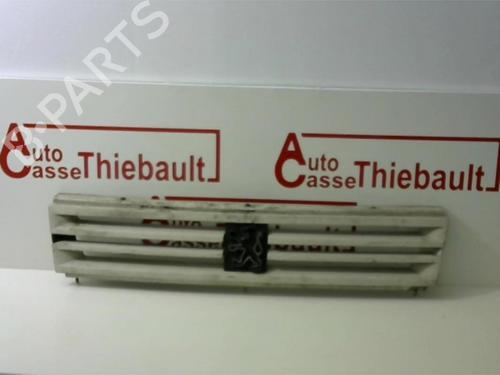 Used Grille PEUGEOT 309 I (10C, 10A) 1.3 (64 hp) 30673567