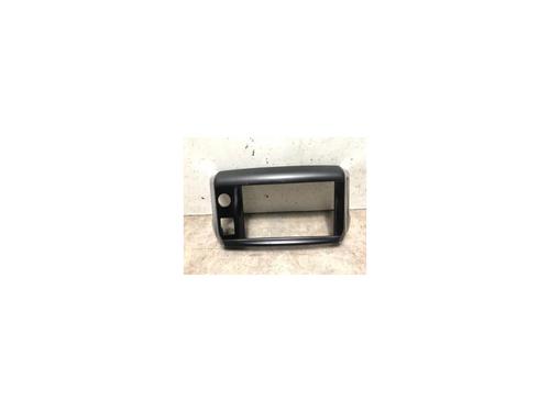 Console central PEUGEOT 208 I (CA_, CC_) 1.2 VTI 82 (82 hp) 20634231