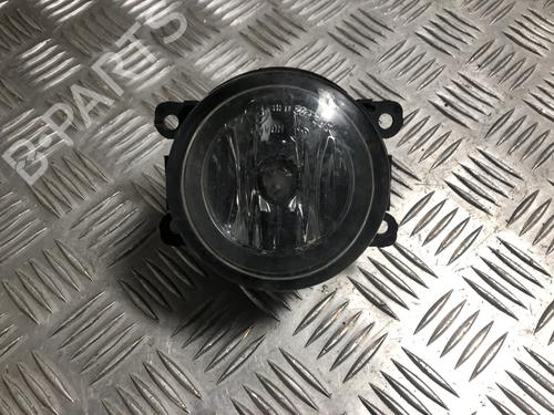 Farol Nevoeiro frente direito Farol Nevoeiro frente direito SUZUKI SWIFT V (AZ) 1.2 (A2L412, ZC83S) (90 hp) 34495895 34495895