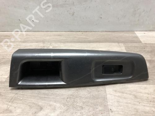 Used Right front window switch SUBARU IMPREZA Hatchback (GR, GH, G3) 2.0 D AWD (150 hp) 13508638