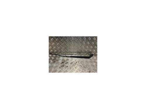 Used Front windshield wiper arm CITROËN C4 CACTUS 1.2 THP 110 (110 hp) 30765348