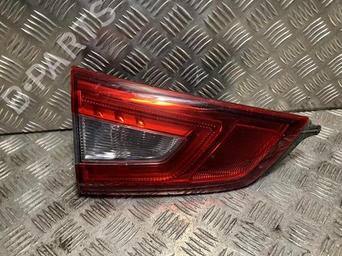 Used Left tailgate light NISSAN QASHQAI II (J11, J11_) 1.2 DIG-T (115 hp) 31022075