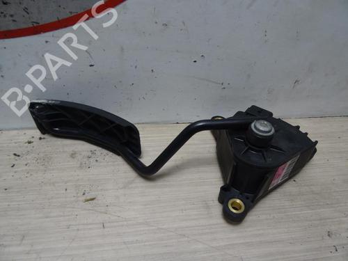 pedal-renault-kangoo-grand-kangoo-ii-kw01_-15-dci-85-kw0k-kw0l-kw0b-2008-13037773 main image
