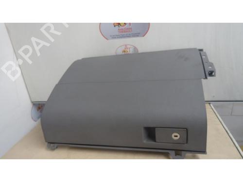 Used Glove box VW TOURAN (1T1, 1T2) 1.9 TDI (105 hp) 12969123