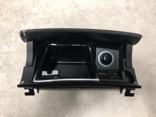 Cendrier MERCEDES-BENZ CLS (C219) CLS 55 AMG (219.376) (476 hp) 30785235