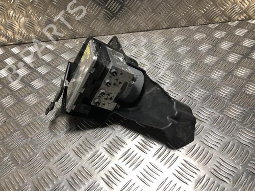 Used ABS pump AUDI A3 Sportback (8VA, 8VF) 35 TFSI (150 hp) 31203503