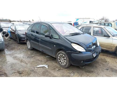Licence plate light CITROËN XSARA PICASSO (N68) 2.0 HDi | BP24492928I40 