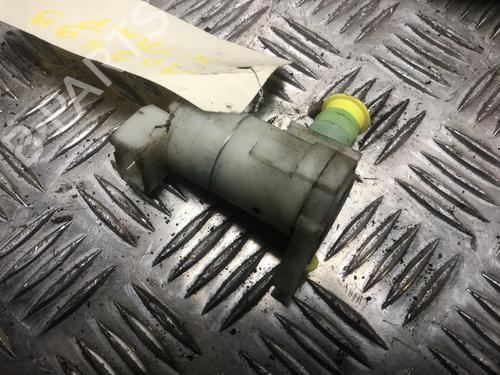 Washer pump NISSAN X-TRAIL I (T30) 2.2 Di 4x4 | BP31198072E24