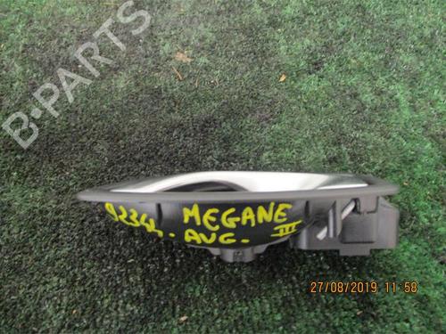 Venstre foran invendig håndtak RENAULT MEGANE III Hatchback (BZ0/1_, B3_) 1.5 dCi (BZ09, BZ0D, BZ1W, BZ29, BZ14) | BP13005249I13 