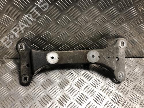 Used Gearbox mount Gearbox mount BMW 1 Convertible (E88) 123 d (204 hp) 40525516 40525516