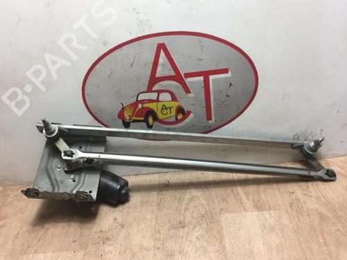 Used Front wiper motor RENAULT TRAFIC Bus (T_, P_, V_) 2.5 D 4x4 (75 hp) 13283226
