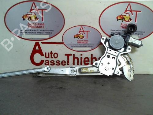 Used Front right window mechanism Front right window mechanism SUZUKI SWIFT III (MZ, EZ) 1.3 DDiS (RS413D) (69 hp) 30780492 30780492