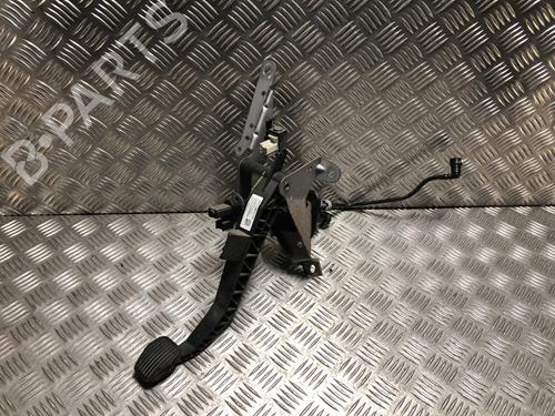 Kupplungspedal für Kupplungspedal VOLVO C30 (533) 1.6 D (109 hp) 34056206 34056206