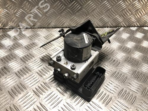 Used ABS pump ABS pump RENAULT TWINGO II (CN0_) 1.2 16V (CN0K, CN0V, CN0A) (76 hp) 33984362 33984362