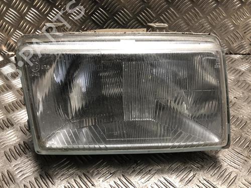 Koplamp rechts RENAULT TRAFIC Bus (T_, P_, V_) 2.1 D (64 hp) 31201267