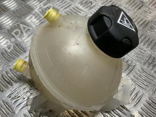 Used Expansion tank CITROËN C4 SPACETOURER (3D_) 1.2 PureTech 130 (131 hp) 25306443