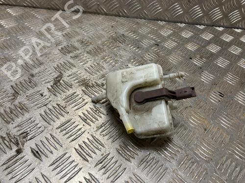 Used Brake fluid reservoir CITROËN C4 Picasso II 1.6 BlueHDi 120 (120 hp) 31187486