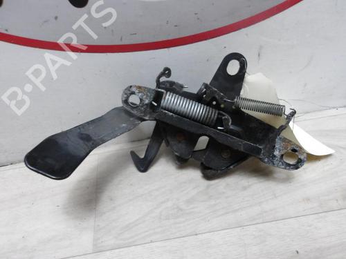 Used Hood lock Hood lock TOYOTA RAV 4 II (_A2_) 2.0 D 4WD (CLA20_, CLA21_, CLA20R, CLA21R) (116 hp) 39901351 39901351