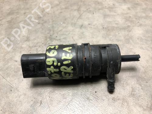 Used Washer pump BMW 1 (F21) M 135 i (320 hp) 21055925