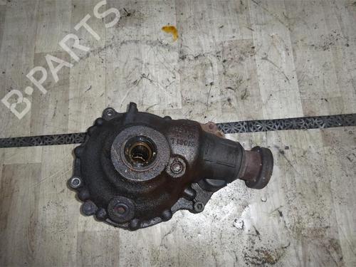 Differential, foran LAND ROVER RANGE ROVER III (L322) 4.4 4x4 | BP13035698M23